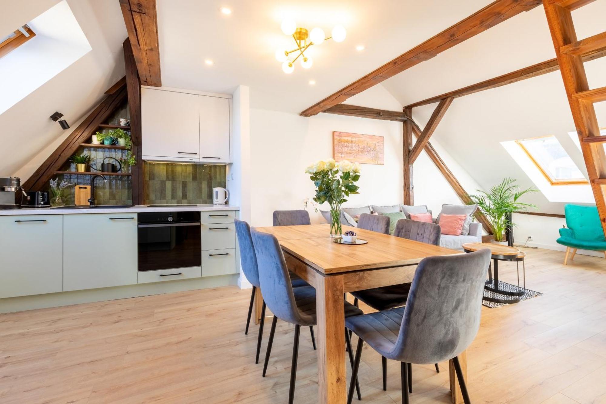Apartment With Entresol Old Town Краков Экстерьер фото