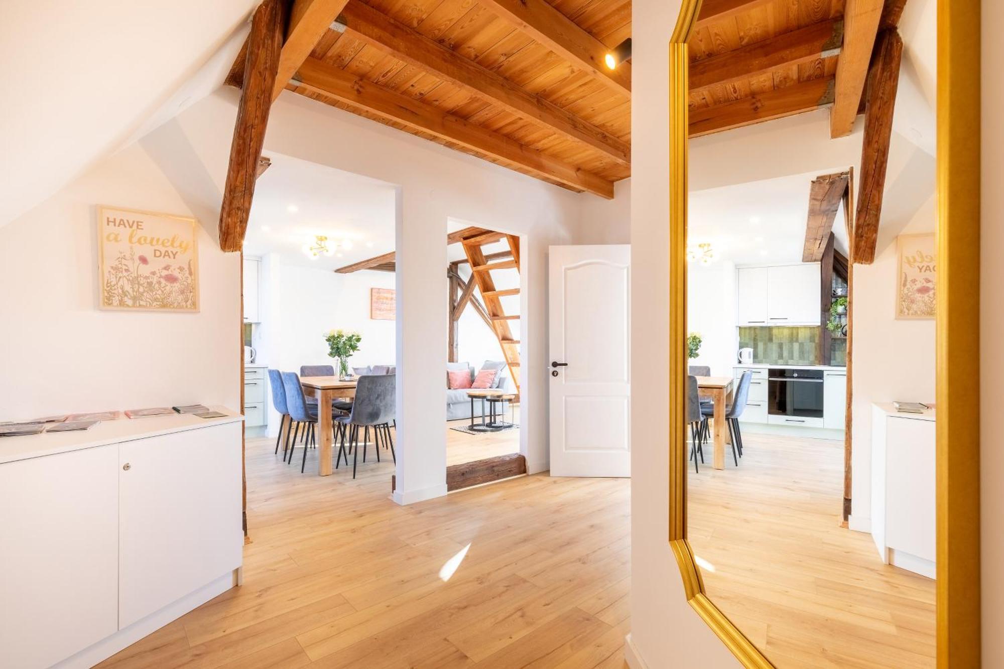 Apartment With Entresol Old Town Краков Экстерьер фото